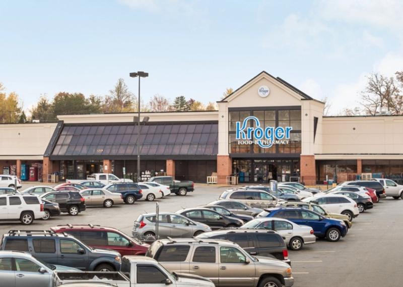 Slate Grocery REIT has agreed to sell its portfolio of 115 U.S. grocery-anchored shopping centres to a JV of Brixmon Properties and Evermore Partners. The deal includes the HIghland Square shopping centre in Crossville Tennessee, pic)tures. (Courtesy Slate Grocery REIT