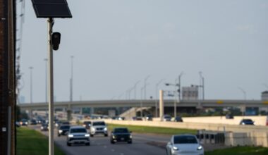 Texas freezes installation of Flock cameras on state roads