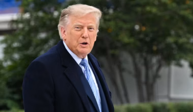 Senator shreds Trump’s ‘super intelligence’ with edgy two-word retort to his AI rebrand