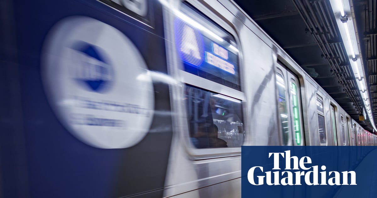 New York man killed after bag caught in subway train doors, police say | New York