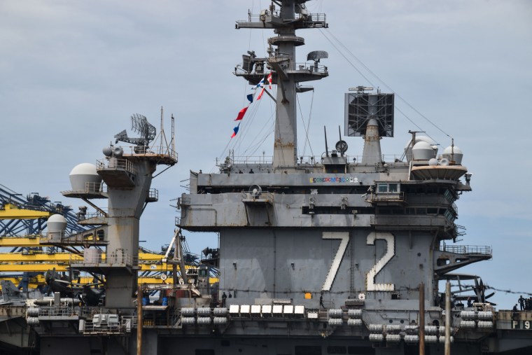 USS Abraham Lincoln 