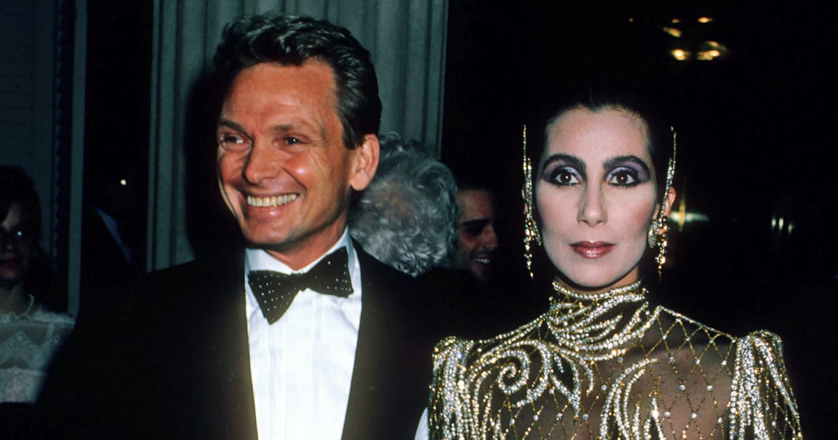 Bob Mackie dead at 87: Legendary fashion designer for Cher and Diana Ross dies
