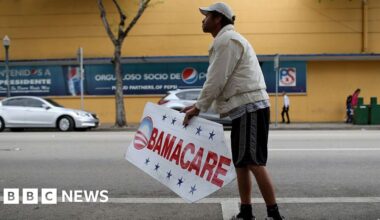 Trump pledges $500 Obamacare refund checks to 1 million Americans - BBC