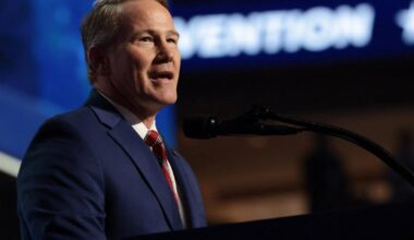 ‘It’s not popular’: Republicans break with Trump on Iran and more