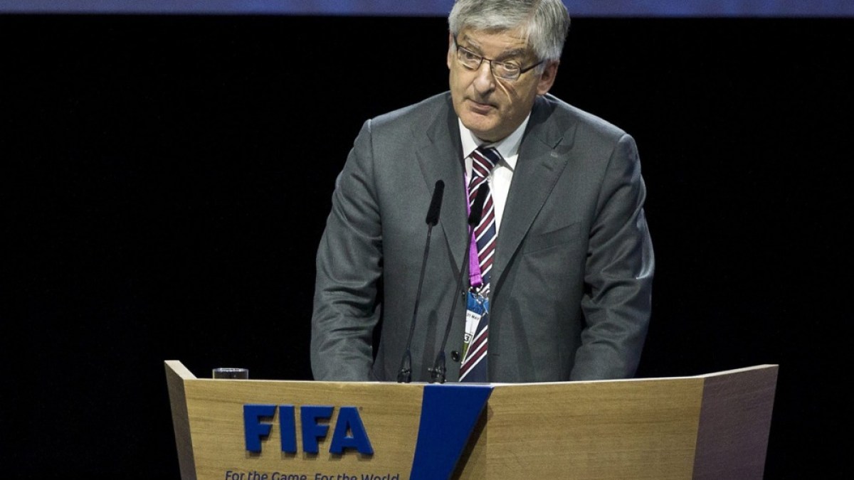 Manchester City face ‘drastic’ sanctions, says club’s former chairman | Football