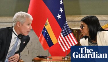 Trump ally defends Venezuela oil deal amid ‘gunpoint diplomacy’ criticism | Venezuela