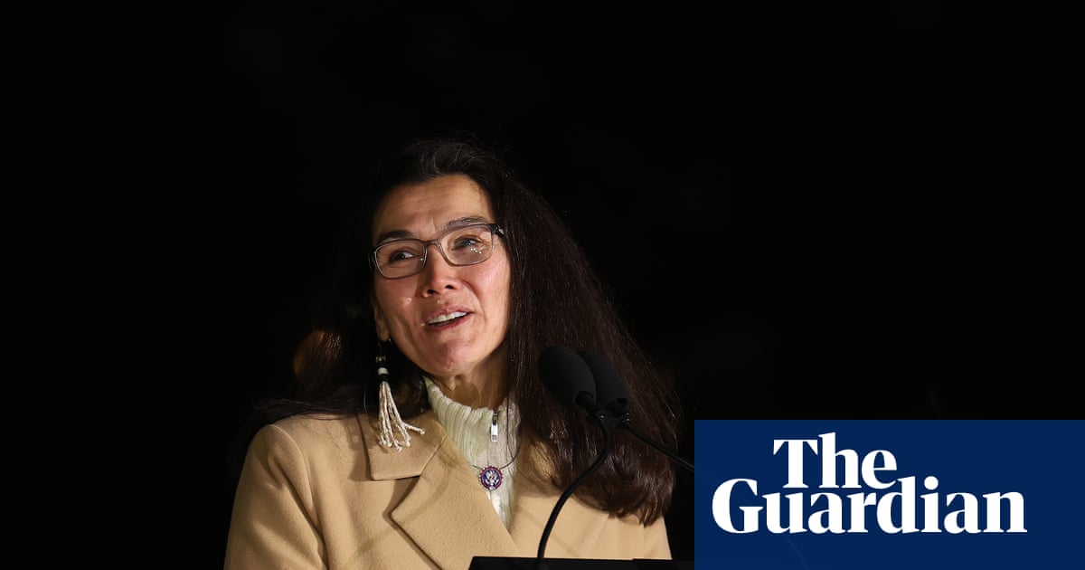 Mary Peltola’s campaign says reports of her using slurs and shoving staffer are exaggerated | Alaska