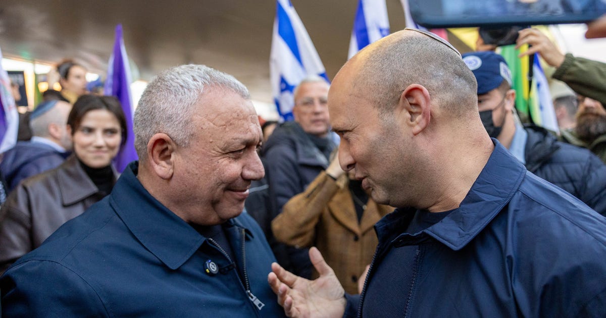 'What Did Netanyahu Know and When': Israel's Opposition Chiefs Demand State Probe on Oct.7