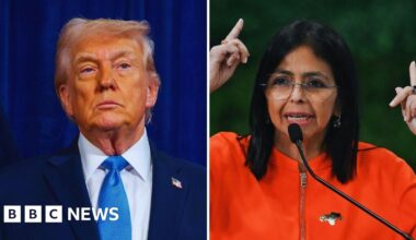 Remarkable US oil deal puzzles analysts - and angers many Venezuelans - BBC