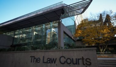 Man convicted of manslaughter, not murder, in Vancouver Starbucks stabbing