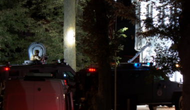 Man who died in West Omaha police standoff identified