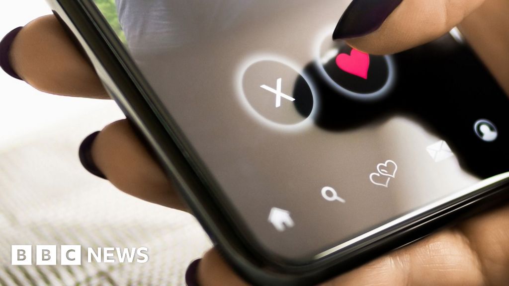 Six Nigerians accused of romance scams to be extradited to the US - BBC