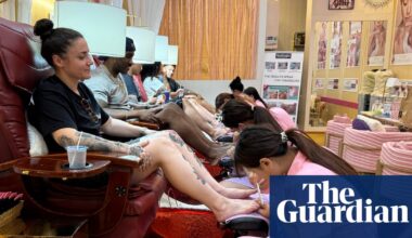 Pedicures and a pair of socks: sailors from USS Abraham Lincoln go wild in party resort of Pattaya | Thailand