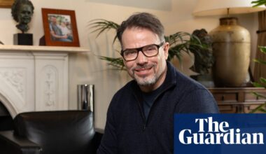 Billionaire Chris Rokos, who paid £330m in tax last year, to quit UK | The super-rich