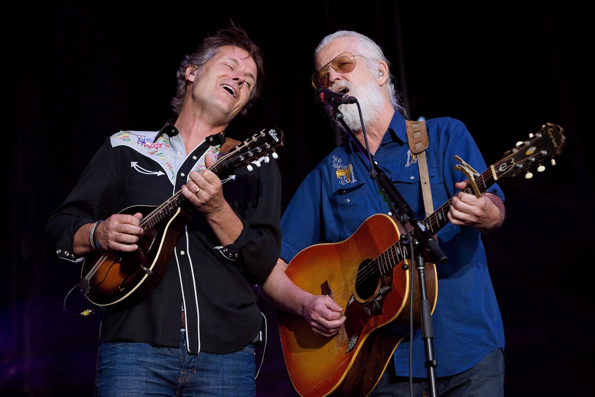 ‘Lake Ontario’ lyric now anti-Trump rallying cry, says Blue Rodeo’s Greg Keelor