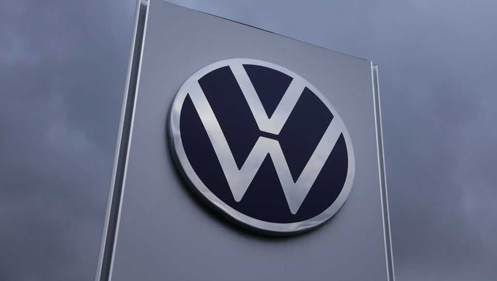 Volkswagen strikes deal with Israel investment firm to turn car plant into defense facility