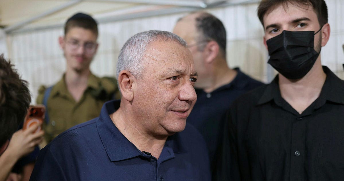 Israel Election Poll: Eisenkot-Netanyahu Tie as Smotrich Hits New High