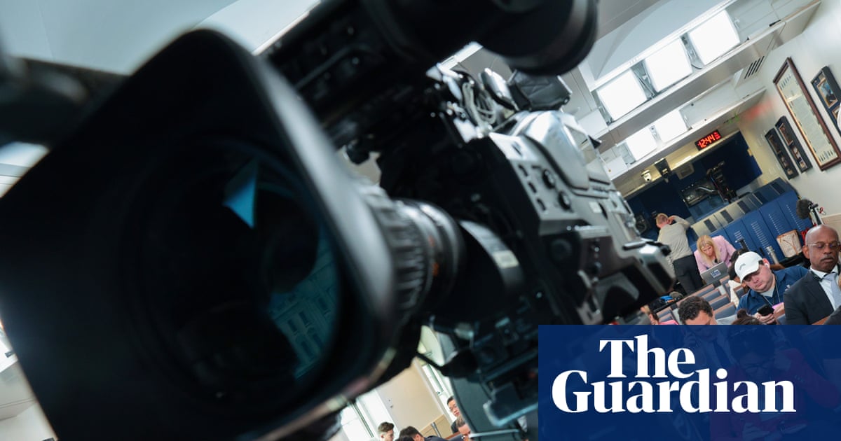 White House television pool resumes after banned news outlets regain access | Media
