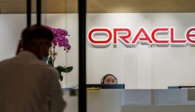 Oracle CFO Says 'Doing More With Less' Isn't the Answer in All-Hands After Layoffs