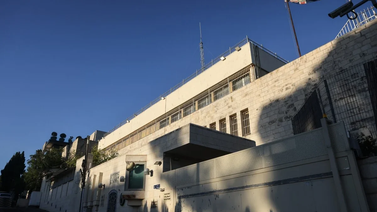Israel tells British consulate in East Jerusalem to close, sources say
