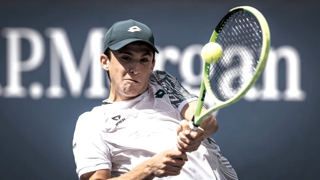 Israeli teen, Dan Brand fell in three sets in the second round of the US Open juniors singles tournament, but is still alive in the doubles event.