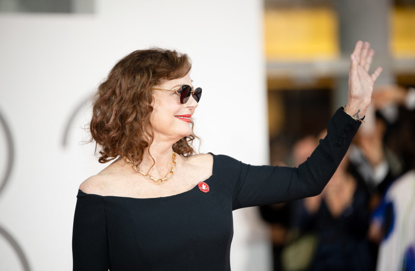 Susan Sarandon has claimed that her criticism of Israel has cost her work in Hollywood, while continuing to accuse ‘Zionists’ in the industry of opposing her.
