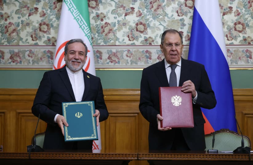 Russian Foreign Minister Sergei Lavrov and his Iranian counterpart Abbas Araghchi attend a signing ceremony following their talks in Moscow on December 17, 2025. (Illustartive)