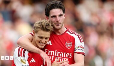 Premier League: Arsenal beat Chelsea after Maitland-Niles rescues draw for Everton against Man Utd