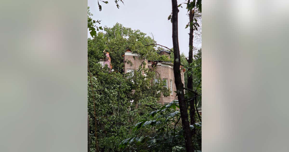 Storms bring down trees, knock out power to 50K in metro Atlanta