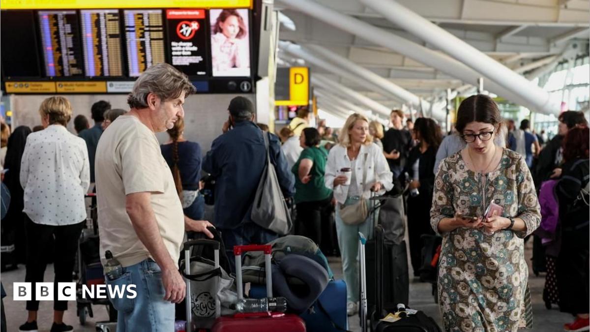 Warnings of more airport disruption as air traffic control recovery taking 'longer than hoped' - BBC