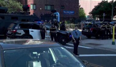 Minneapolis shooting: 3 dead including shooter, 3 officers, 3 civilians injured