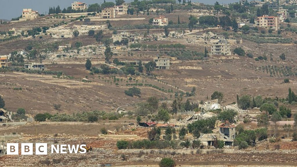 Three farmers detained by Israel in Lebanon, village leader says - BBC