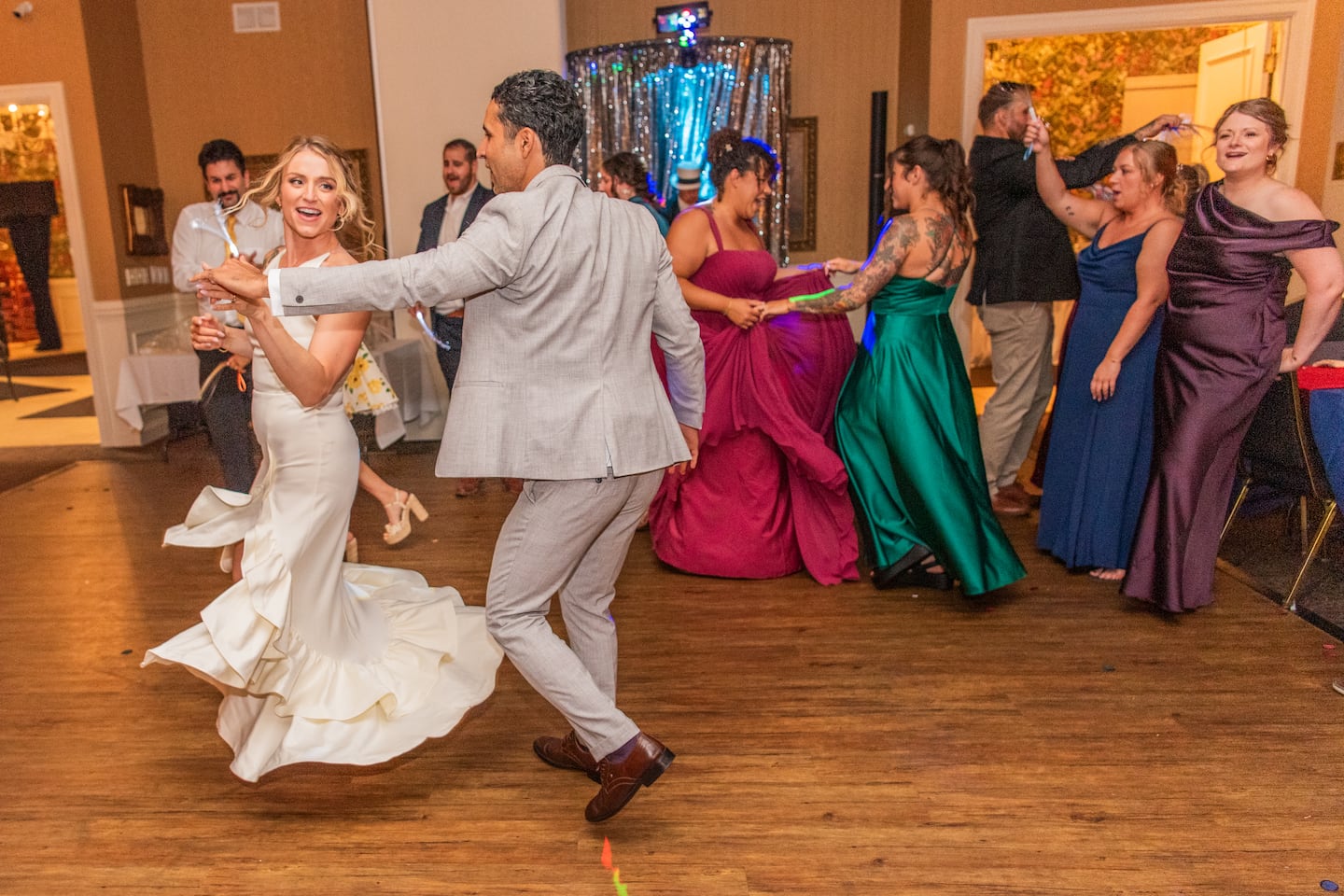 Some of the bride’s favorite moments of the day were dancing with her groom. It’s a hobby they both pursued separately for years. “Dancing with Aref is how we met,” Ashley says. “Our first dance as a married couple just felt really special.”
