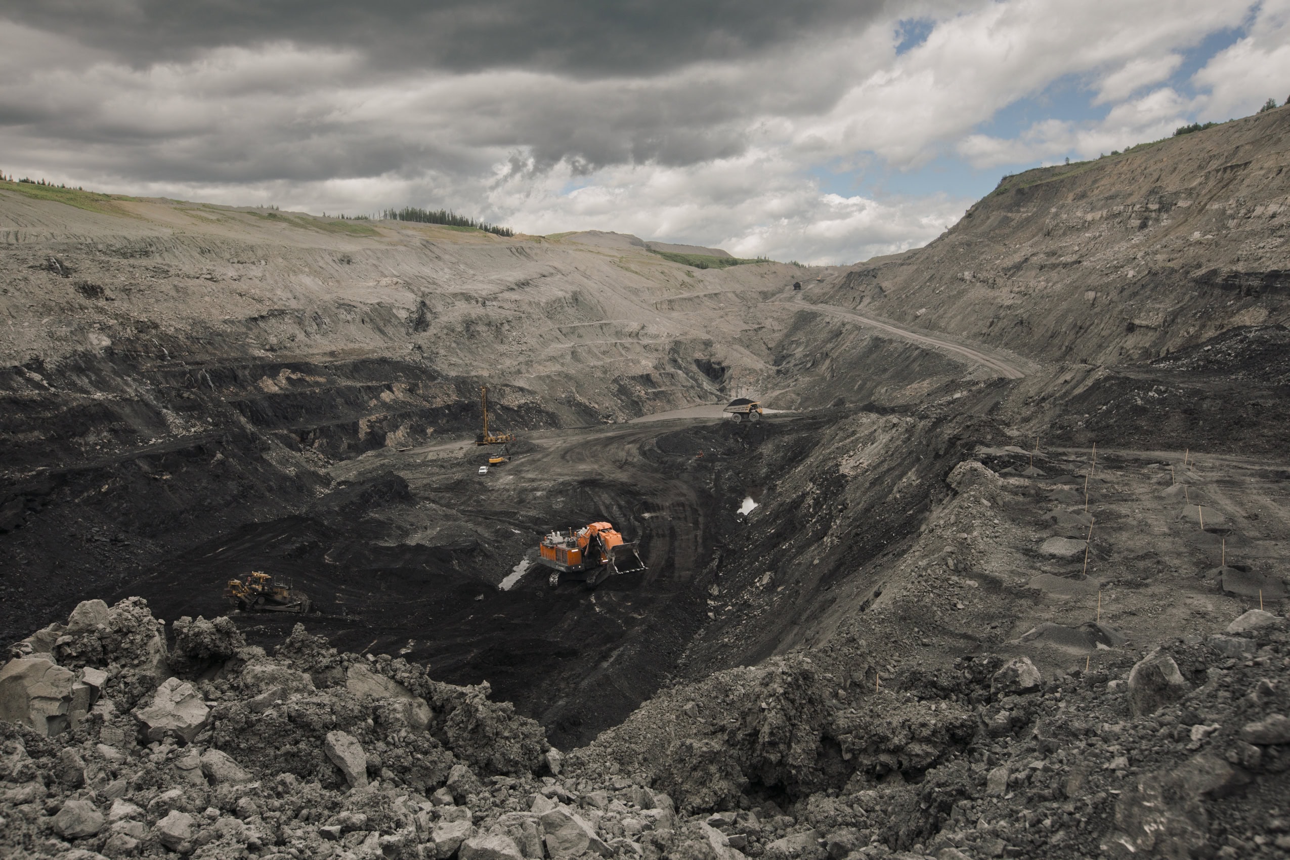 Mine operations in a pit at the Coal Valley mine south of Edson, Alberta.