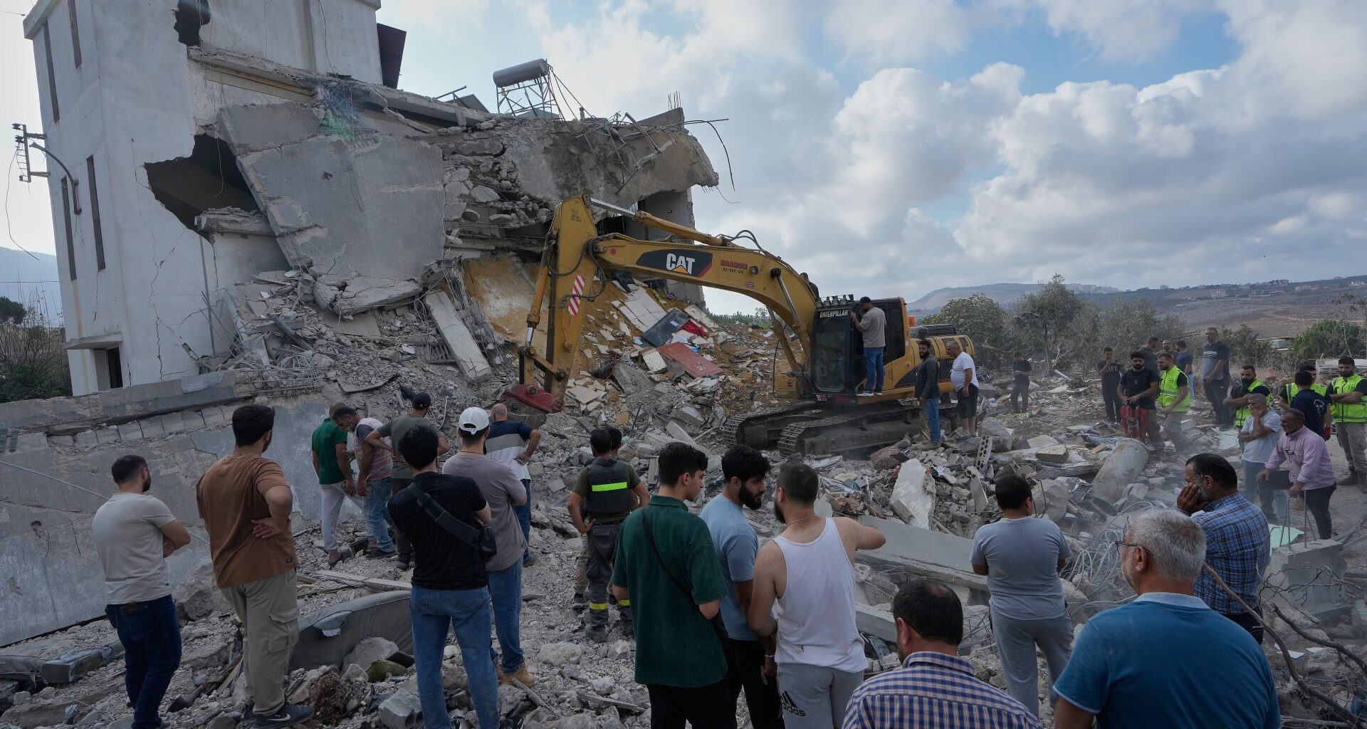 Israeli air attacks on Lebanon kill at least four | Conflict News