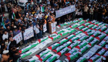 Palestinians in Gaza bury remains of 100 people recovered from rubble | Gaza News