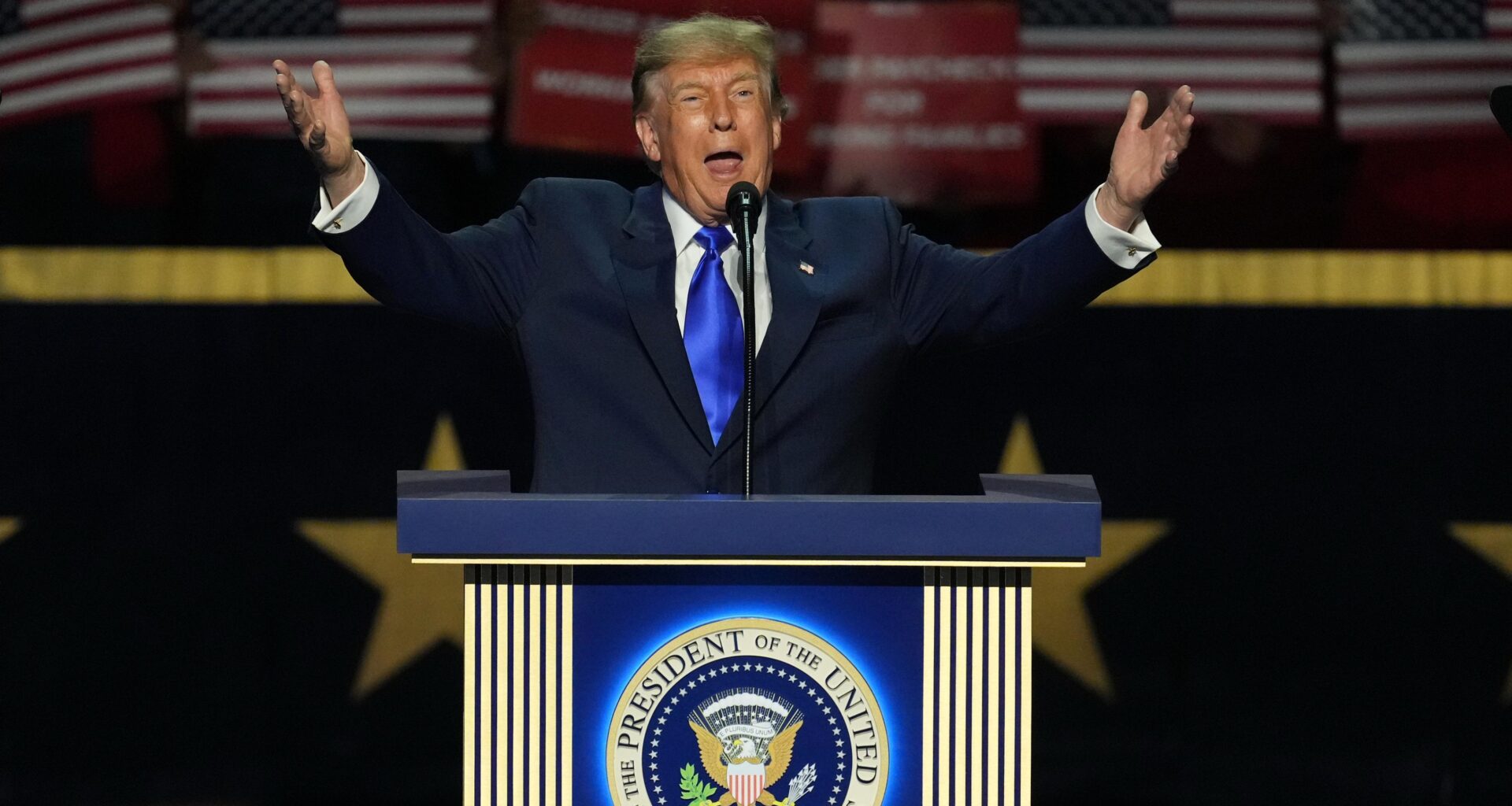 Trump defends Iran war, slams Democrats and promises cash at Republicans’ midterm convention – Boston Herald