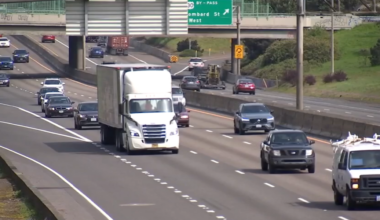 I-5 southbound through Portland is now closed for up to five weeks