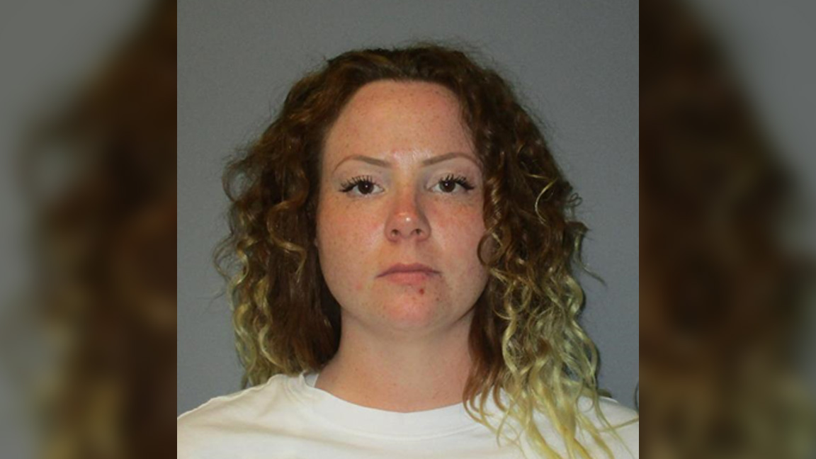 Woman wanted in 40-plus vehicle break-ins across Mississauga