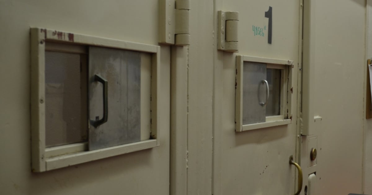 Corrections Canada: Paper straws to be issued to prisoners