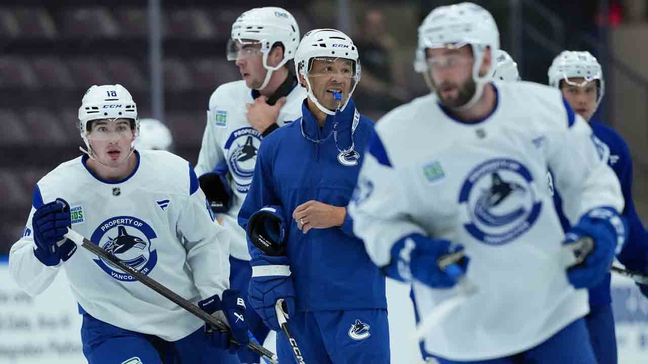 Canucks' comeback win reinforces positivity built during pre-season