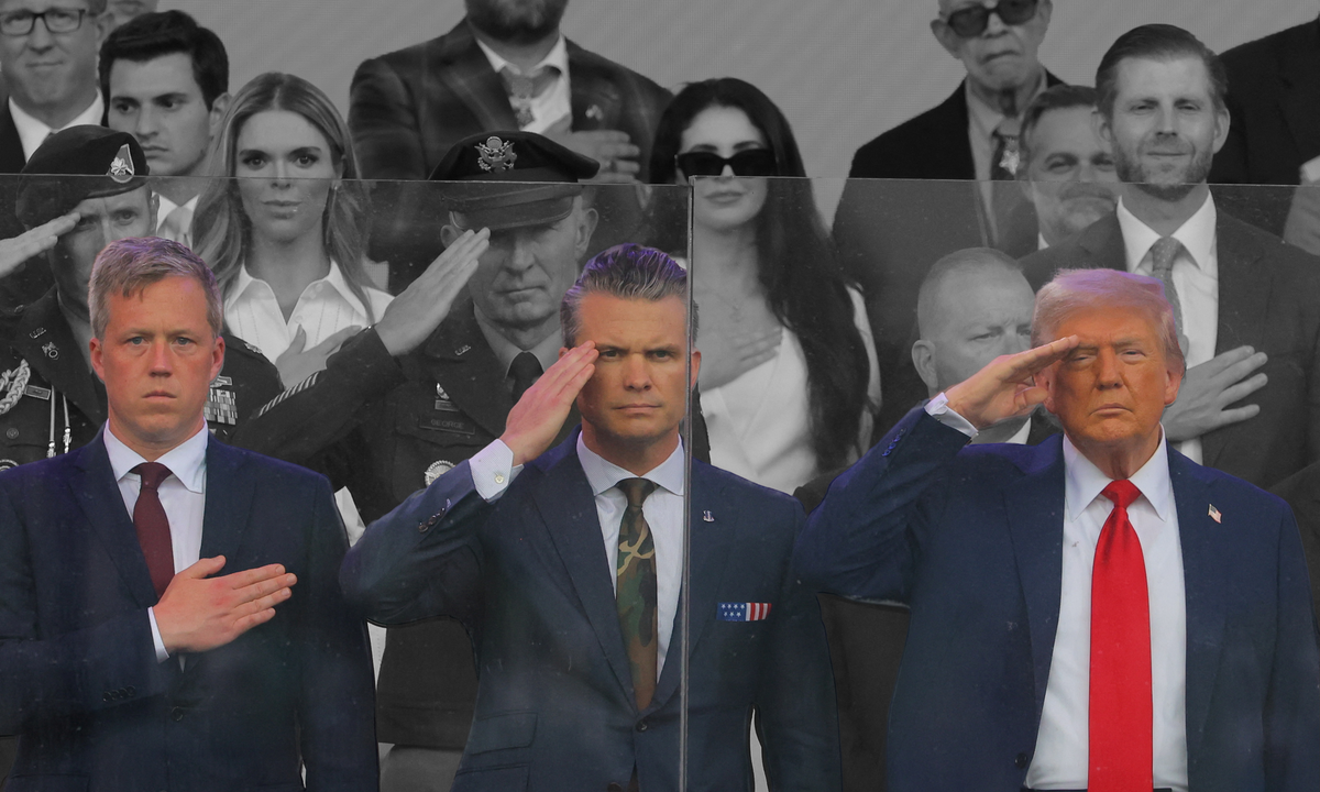 The Army secretary resigns.