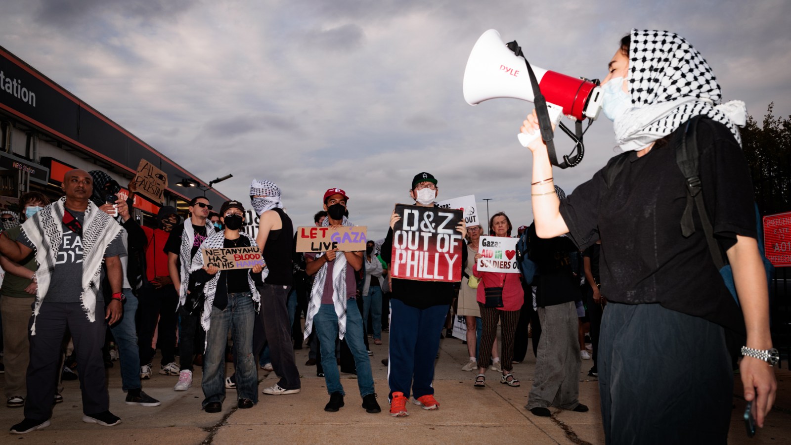 Pro-Palestinian protesters demonstrate near Lincoln Financial Field ahead of Ed Sheeran's concert in Philadelphia, Pennsylvania, on September 19, 2026. Hannah Beier for Rolling Stone.