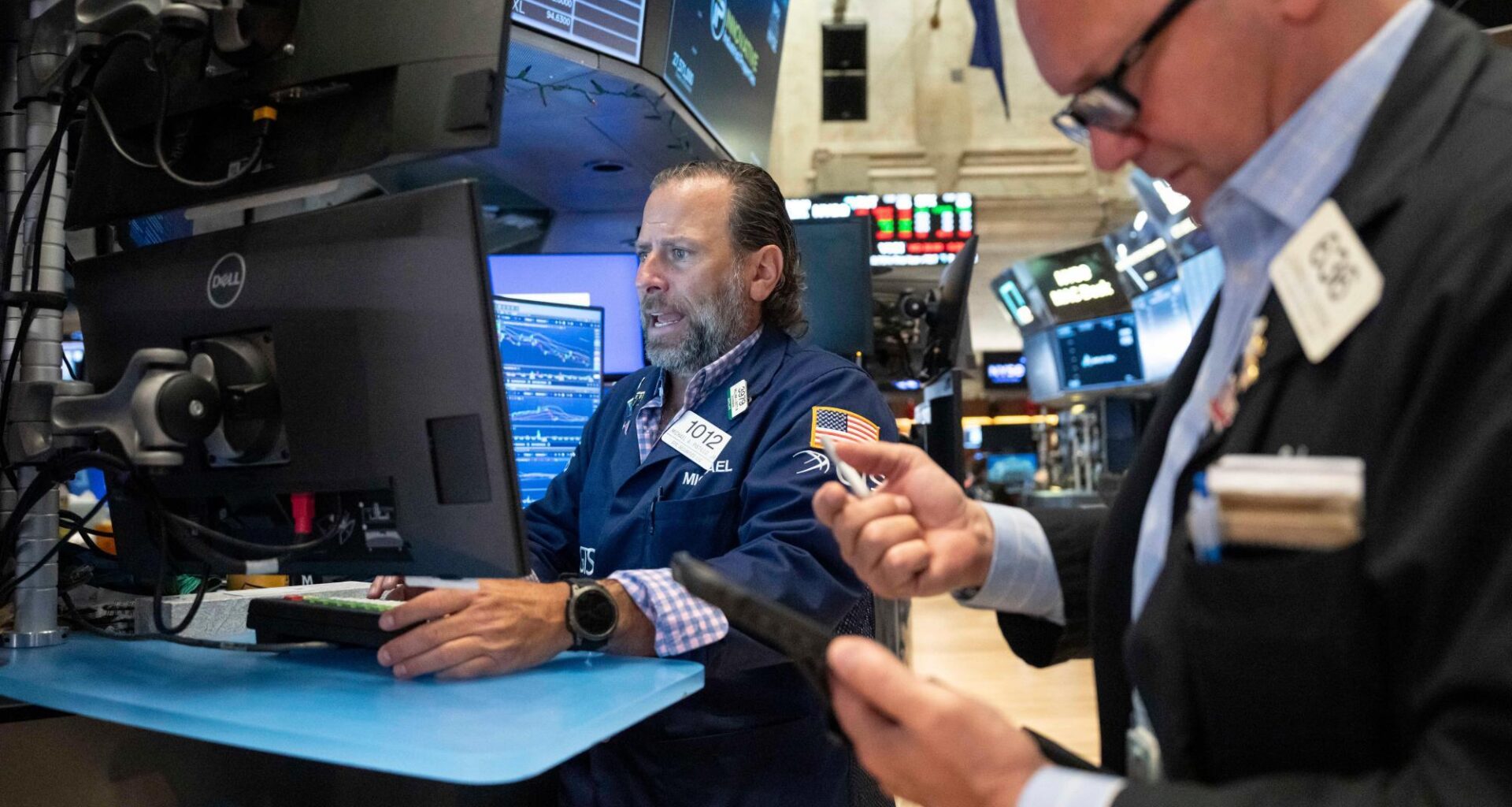 Stocks drift on Wall Street amid jobs market updates, US-Iran fighting