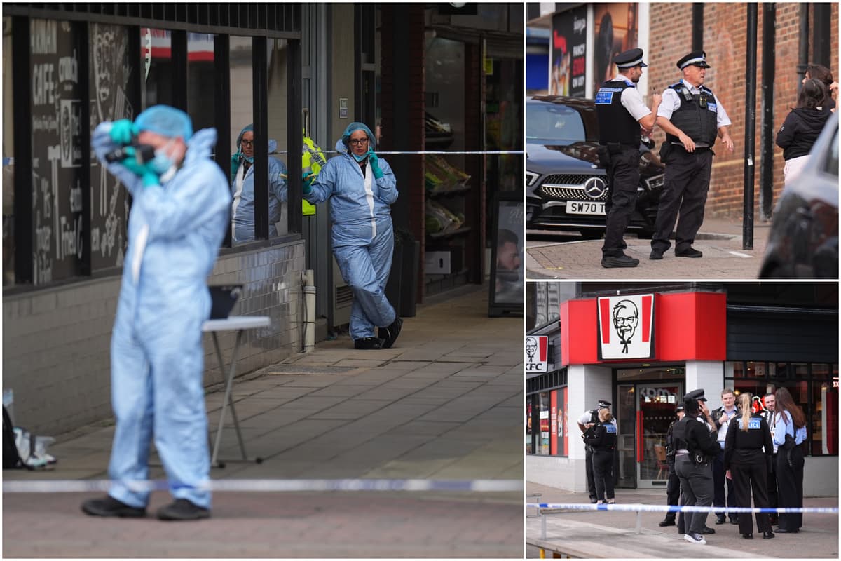 Seven teens and man arrested for attempted murder over 'machete fight' at KFC - London Evening Standard