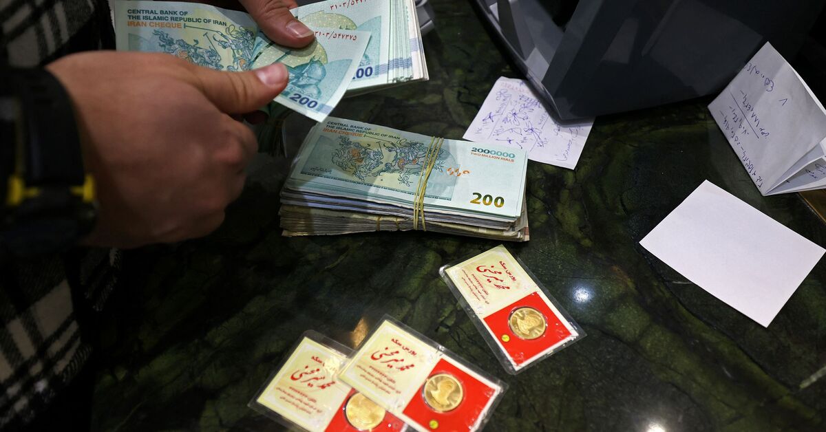 Iran’s rial hits record low as pressure on oil exports mounts