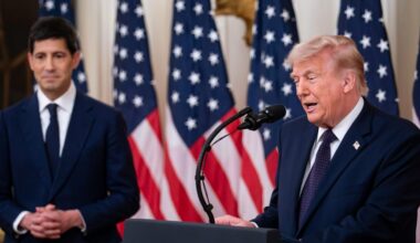 Trump blames politics rather than inflation for latest Fed hike