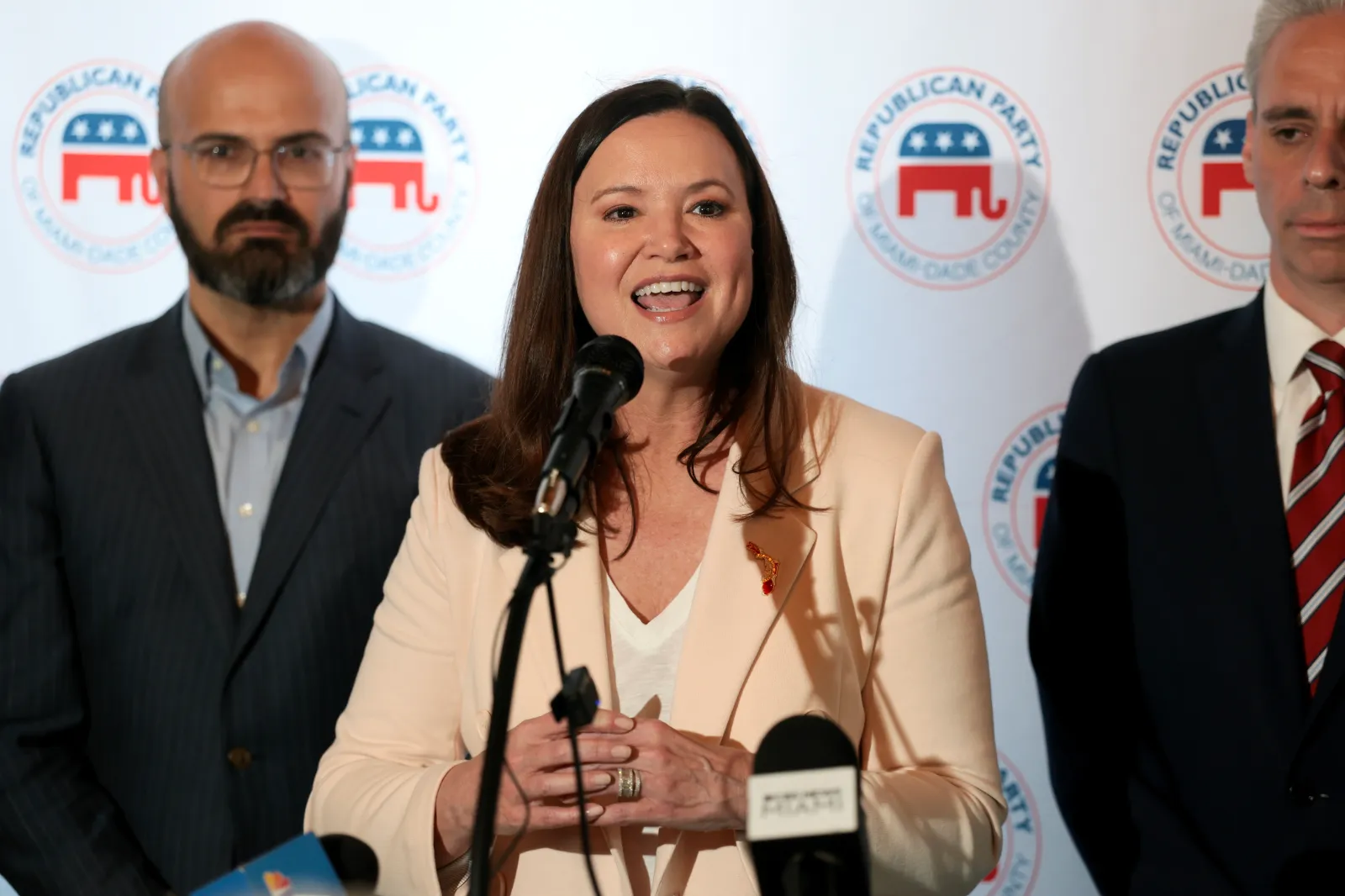 MIAMI, FLORIDA - AUGUST 21: U.S. Sen. Ashley Moody (R-FL) speaks to supporters as she campaigns at Sergio's restaurant on August 21, 2026 in Miami, Florida. Moody is facing off against Democratic U.S. Senate candidate, Florida state Rep. Angie Nixon for the Florida Senate seat in the November 3rd election.