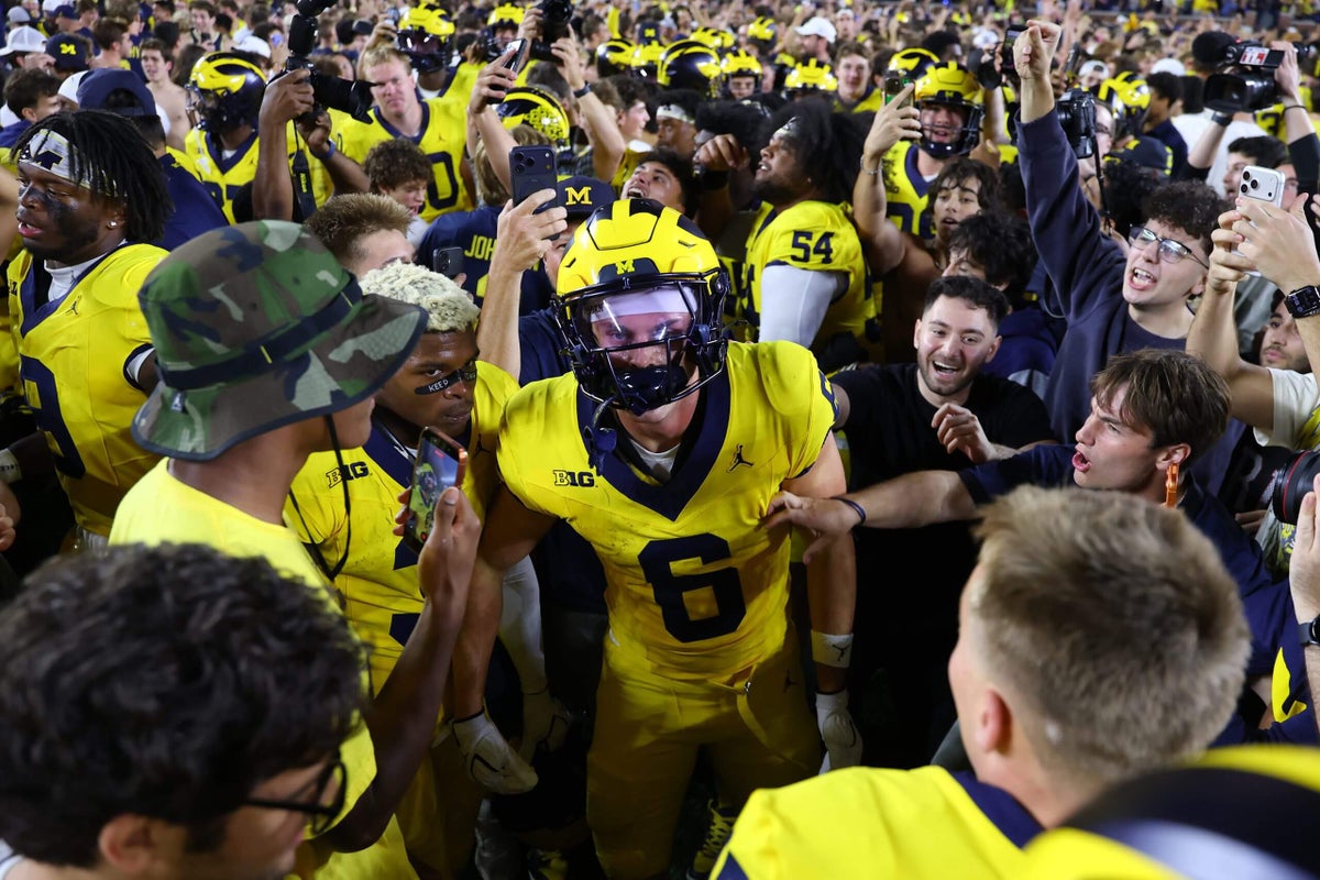 Why Michigan got 1 second put back on clock before controversial win vs. Western Michigan