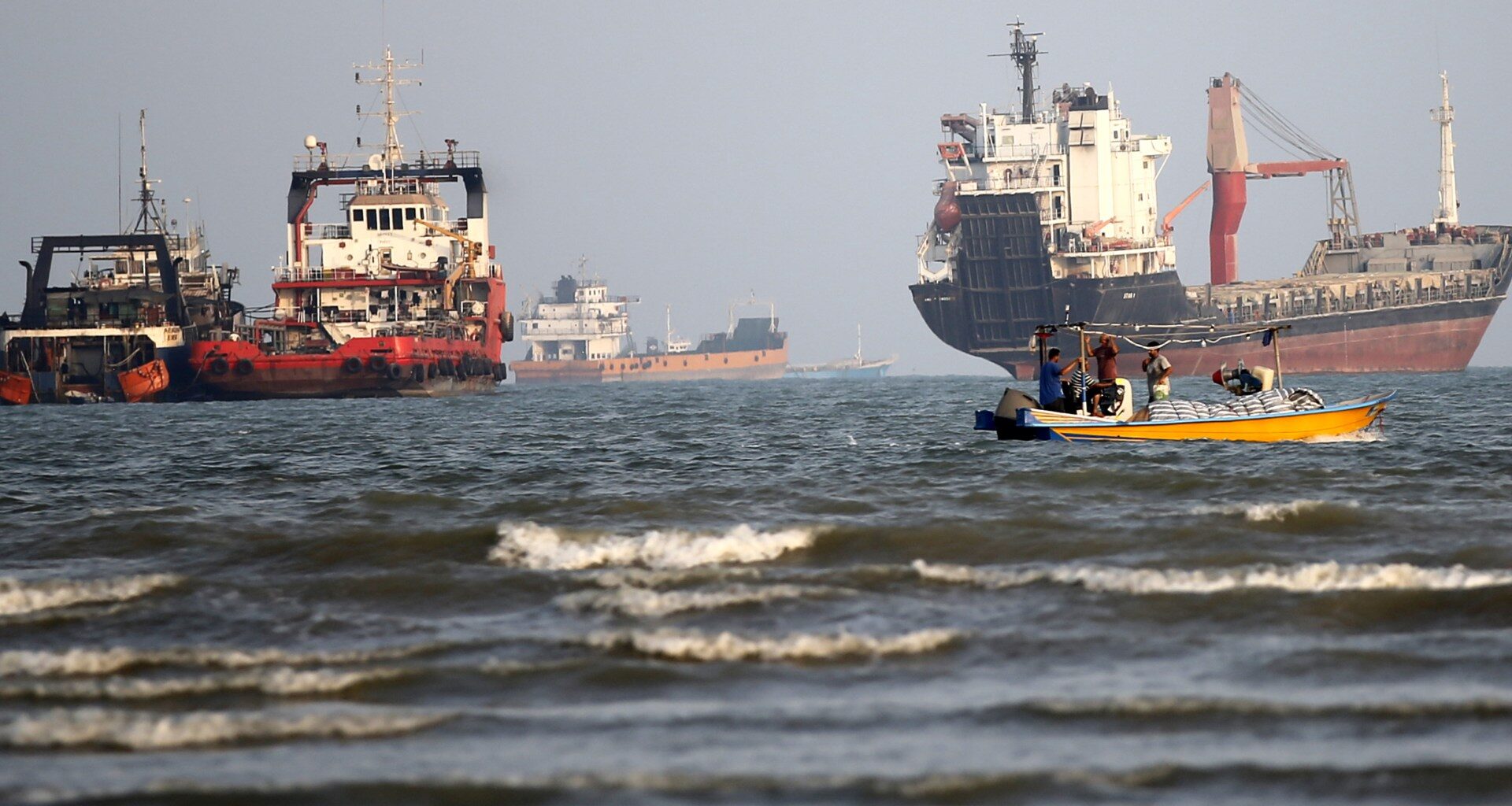 ‘Economic war’: Is Iran losing its leverage over the Strait of Hormuz? | US-Israel war on Iran News